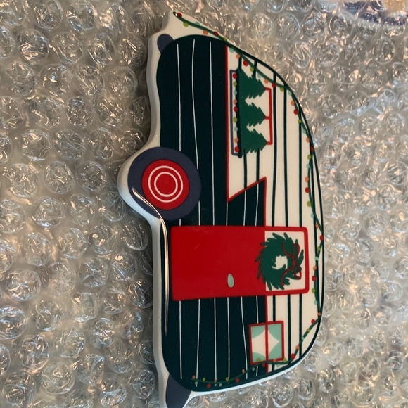 Happy Everything- mini Festive Camper attachment - Picture 1 of 2
